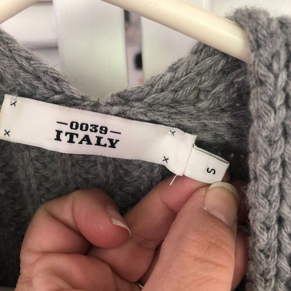 0039 Italy Wool Cashmere Blend Short Sleeve / Long Cardigan - Picture 2 of 7